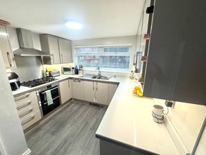 Photo 22- click for photo gallery